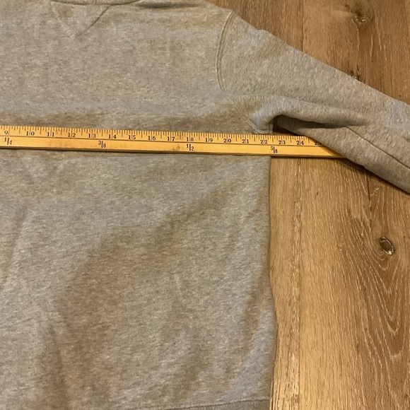 Tommy Hilfiger - Hooded Pullover Sweatshirt - Gray - Youth Size (16/18) - Picture 9 of 11